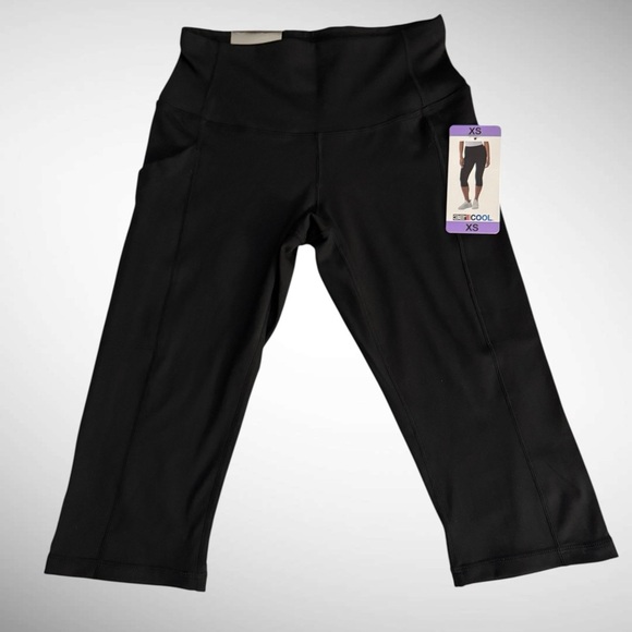 WOMEN'S HIGH-WAIST ACTIVE CROP LEGGINGS in Black Size XS by 32 Degrees NEW - Picture 2 of 4